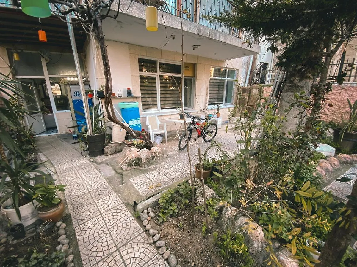 Cityhub Antalya 0*,